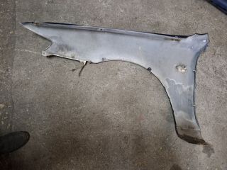 bontott MAZDA 626 Jobb első Sárvédő