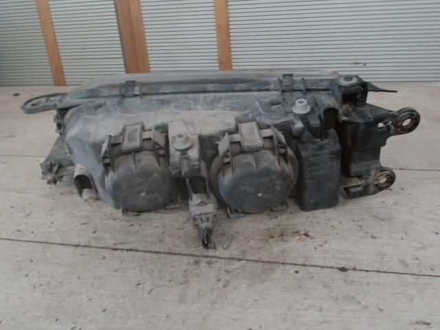 bontott MAZDA 626 Jobb Fényszóró