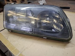 bontott MAZDA 626 Jobb Fényszóró