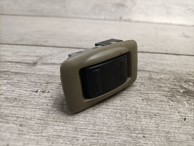 bontott MAZDA 626 Jobb hátsó Ablakemelő Kapcsoló