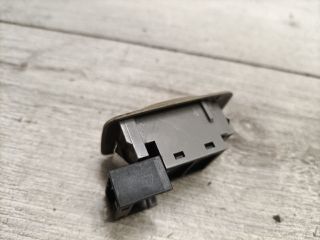 bontott MAZDA 626 Jobb hátsó Ablakemelő Kapcsoló