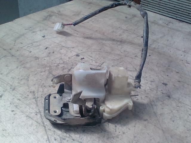 bontott MAZDA 626 Jobb hátsó Ajtózár