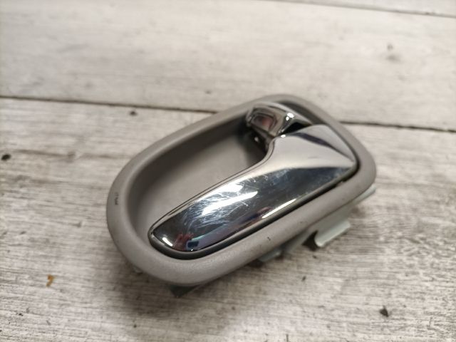 bontott MAZDA 626 Jobb hátsó Belső Kilincs