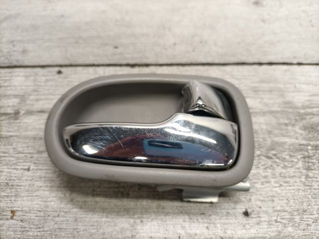 bontott MAZDA 626 Jobb hátsó Belső Kilincs