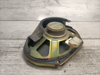 bontott MAZDA 626 Jobb hátsó Hangszóró