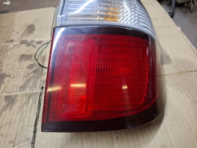 bontott MAZDA 626 Jobb Hátsó Lámpa