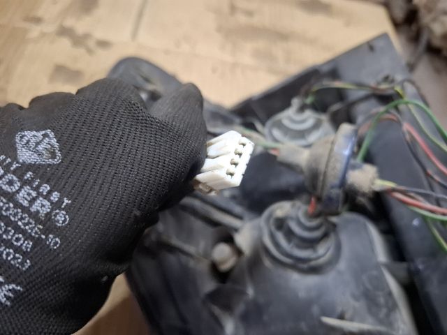 bontott MAZDA 626 Jobb Hátsó Lámpa