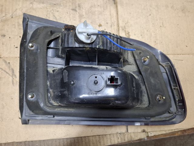 bontott MAZDA 626 Jobb Hátsó Lámpa