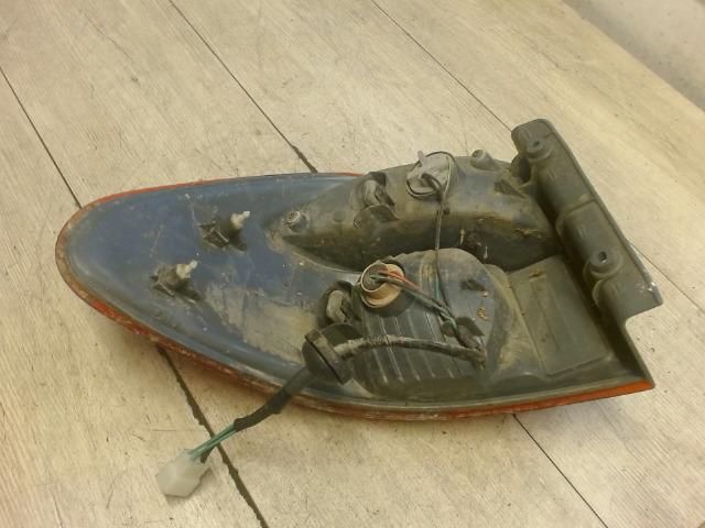 bontott MAZDA 626 Jobb Külső Hátsó Lámpa