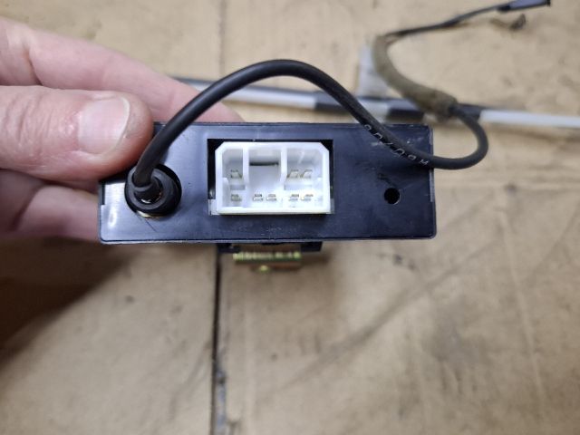 bontott MAZDA 626 Központizár Elektronika