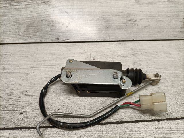 bontott MAZDA 626 Központizár Motor Csomagtérajtó