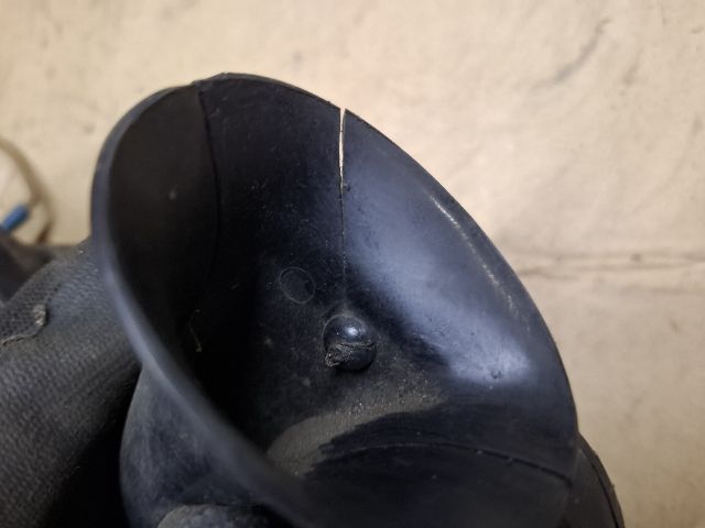 bontott MAZDA 626 Kürt