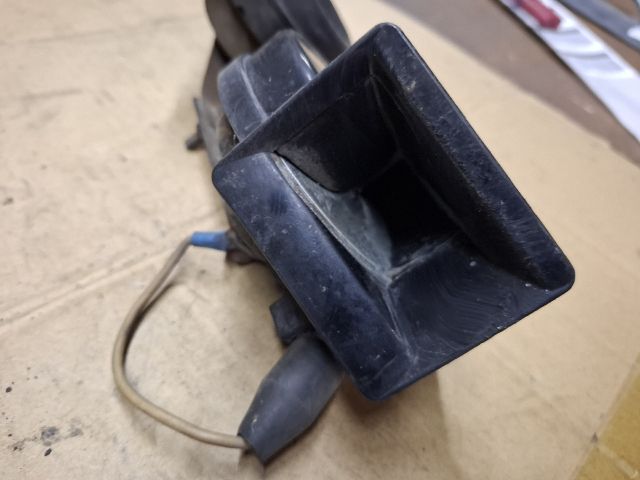 bontott MAZDA 626 Kürt