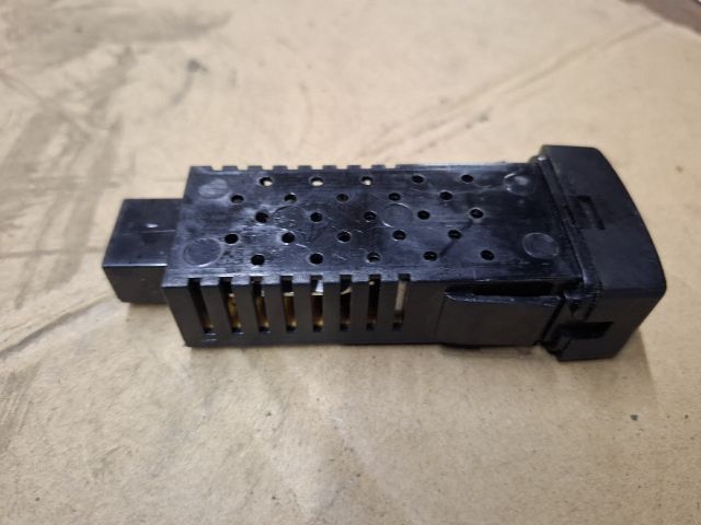 bontott MAZDA 626 Műszerfal Fényerő Szabályzó