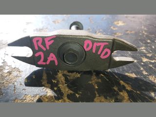 bontott MAZDA 626 Porlasztó Lefogató