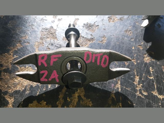 bontott MAZDA 626 Porlasztó Lefogató