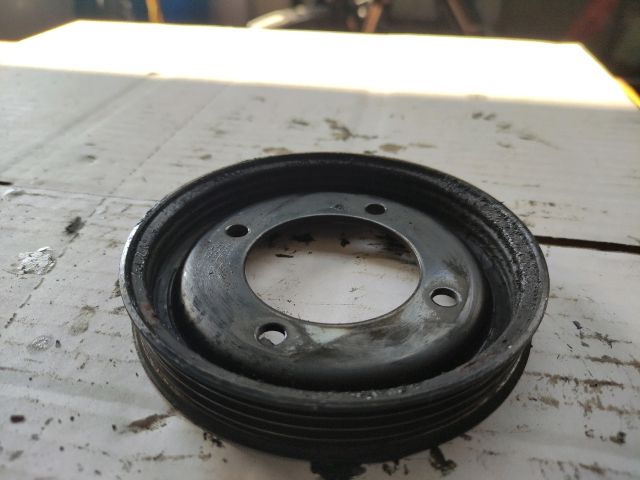 bontott MAZDA 626 Szíjfeszítő Görgő