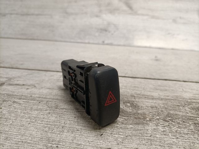 bontott MAZDA 626 Vészvillogó Kapcsoló