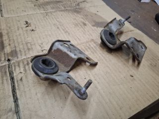 bontott MAZDA 626 Vízhűtő Radiátor Tartó