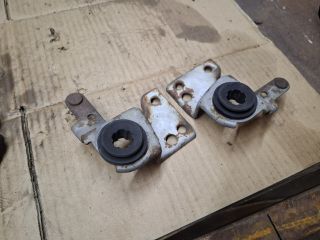 bontott MAZDA 626 Vízhűtő Radiátor Tartó