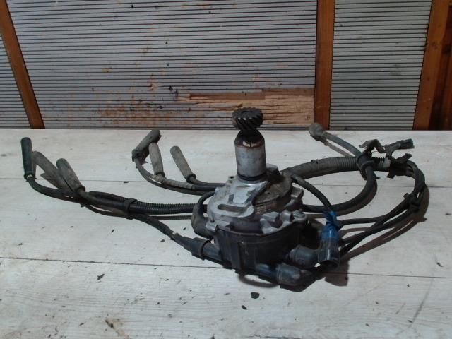 bontott MAZDA 929 Gyújtáselosztó és Gyertya Kábel