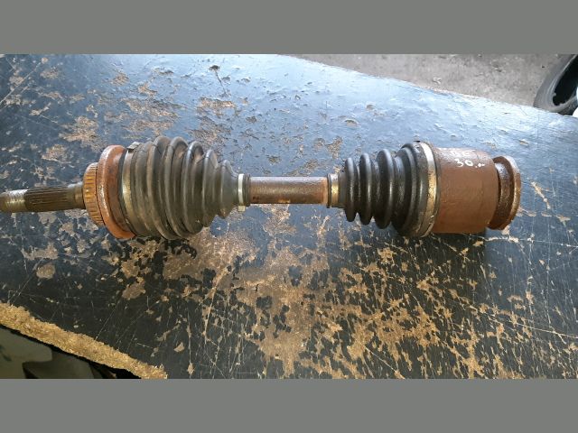 bontott MAZDA B-Serie Bal Féltengely