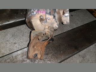 bontott MAZDA B-Serie Első Differenciálmű