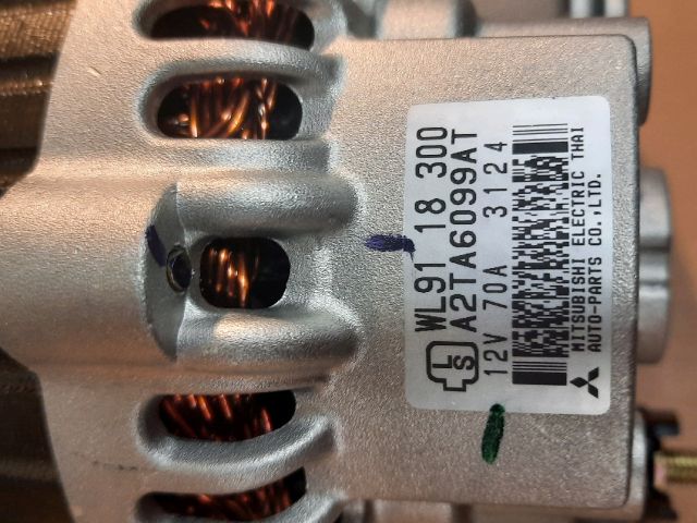 bontott MAZDA B-Serie Generátor