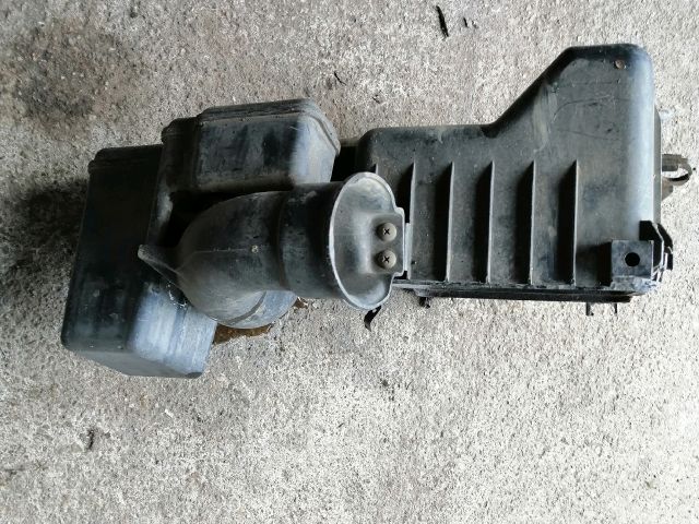 bontott MAZDA B-Serie Rezonátor