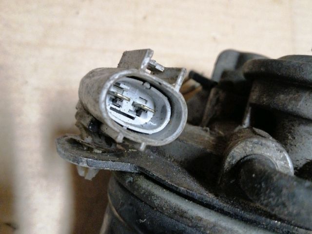 bontott MAZDA B-Serie Gázolajszűrő Ház