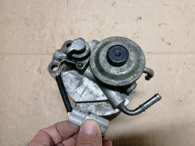 bontott MAZDA B-Serie Gázolajszűrő Ház