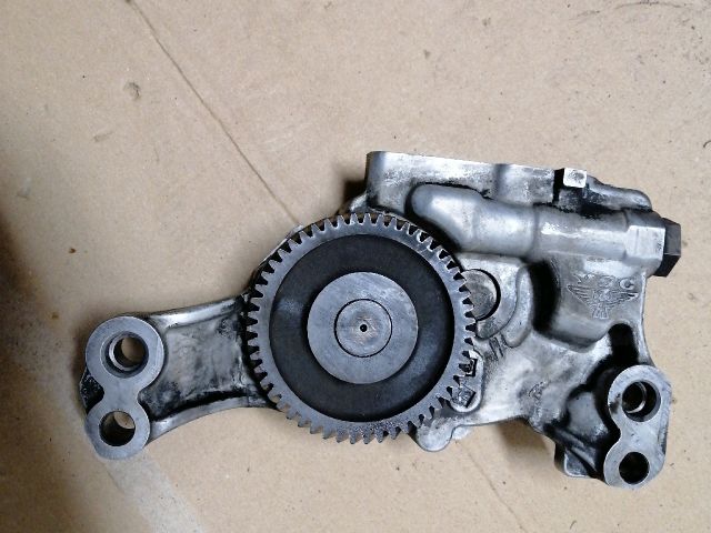 bontott MAZDA B-Serie Olajszivattyú