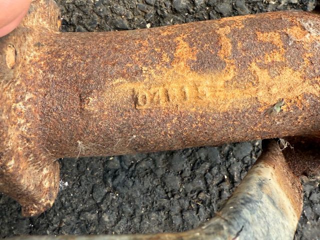 bontott MAZDA B-Serie Kipufogó Könyök