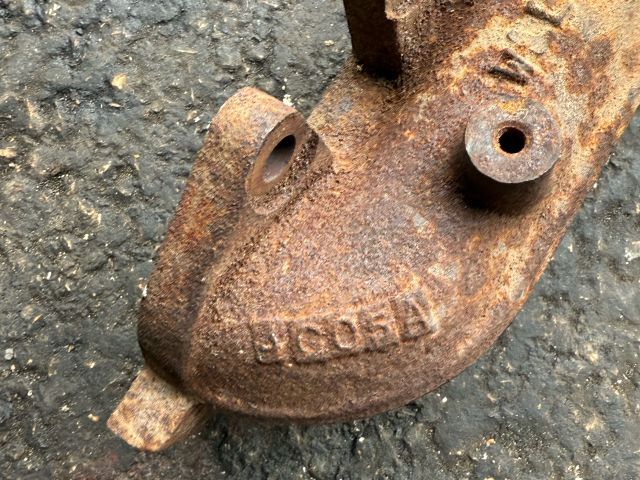 bontott MAZDA B-Serie Leömlő (Soros)