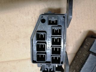 bontott MAZDA B-Serie Biztosítéktábla Motortér