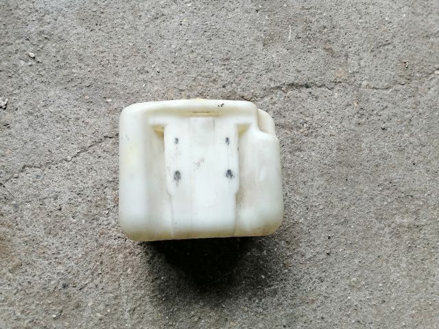 bontott MAZDA B-Serie Ablakmosó Tartály