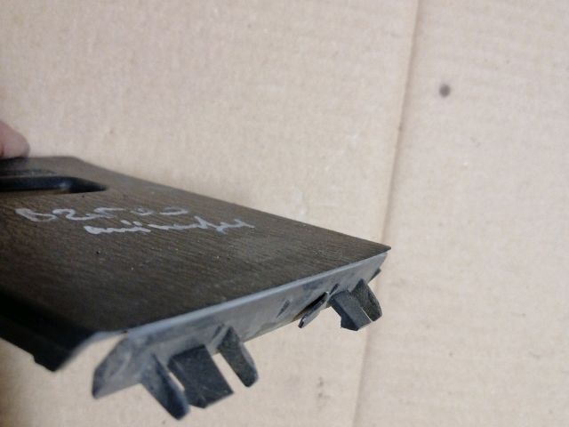 bontott MAZDA B-Serie Bal Alsó Műszerfal Burkolat