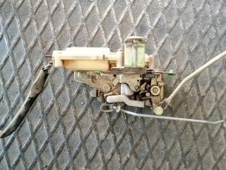 bontott MAZDA B-Serie Bal első Ajtózár