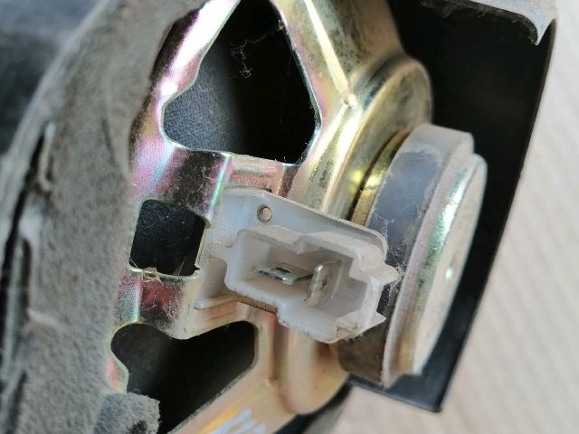 bontott MAZDA B-Serie Bal első Hangszóró