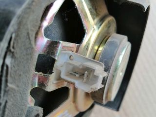 bontott MAZDA B-Serie Bal első Hangszóró