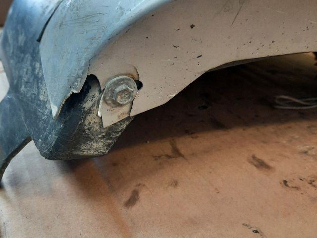 bontott MAZDA B-Serie Bal első Lökhárító Sarok