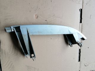 bontott MAZDA B-Serie Bal Fényszóró Bajusz Díszléc