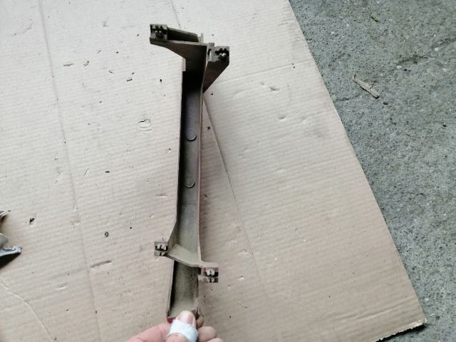 bontott MAZDA B-Serie Bal Fényszóró Bajusz Díszléc