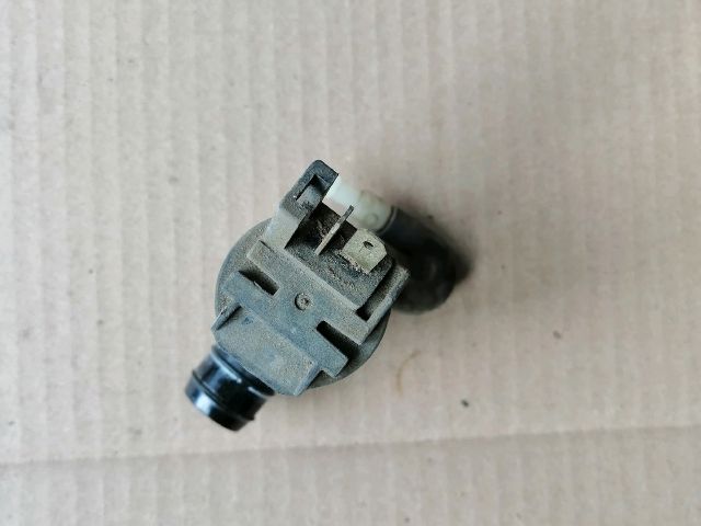 bontott MAZDA B-Serie Első Ablakmosó Szivattyú