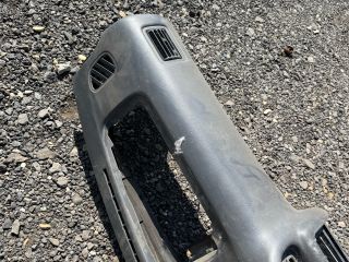 bontott MAZDA B-Serie Első Lökhárító (Részeivel)