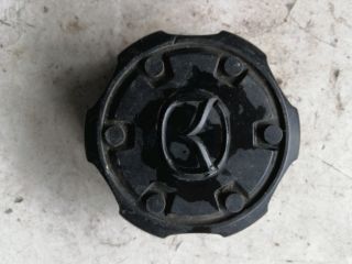 bontott MAZDA B-Serie Felniközép (1 db)