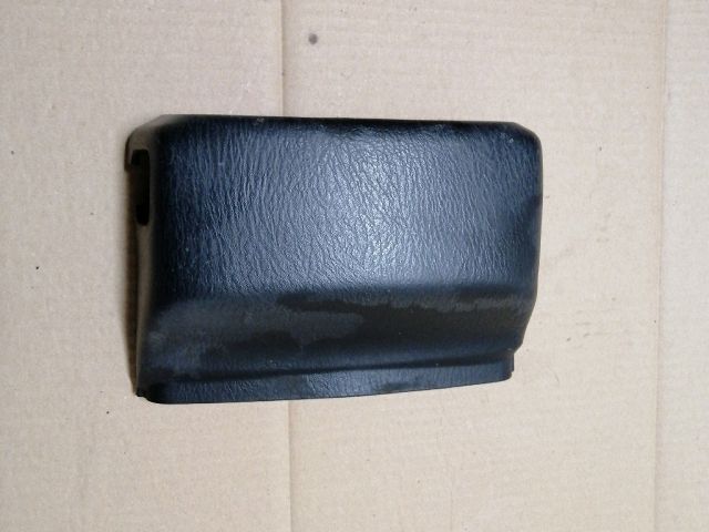 bontott MAZDA B-Serie Felső Kormányoszlop Burkolat