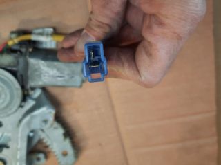 bontott MAZDA B-Serie Jobb első Ablakemelő Szerkezet (Elektromos)