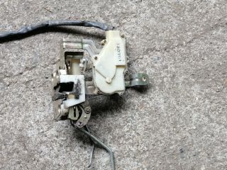 bontott MAZDA B-Serie Jobb első Ajtózár