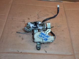 bontott MAZDA B-Serie Jobb első Ajtózár